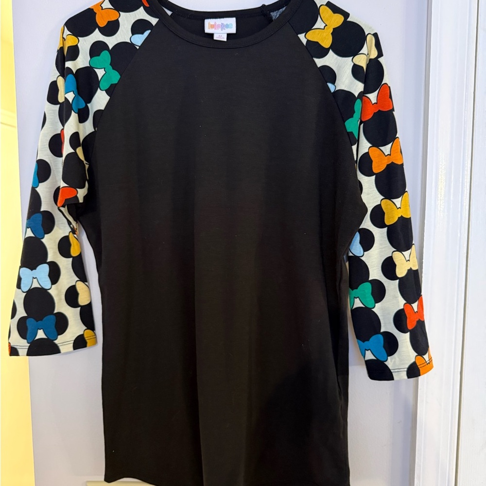 LuLaRoe Minnie Mouse Black Tee with Colorful 3/4 length Bow Sleeves